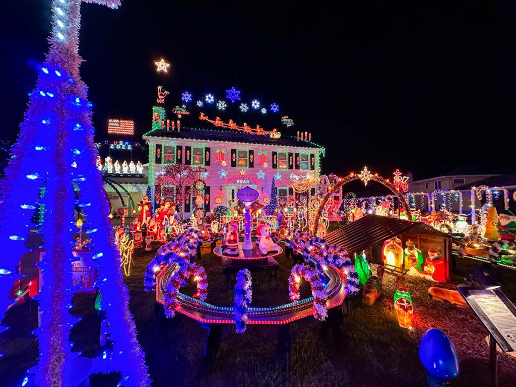 Crown Point Parkway lights