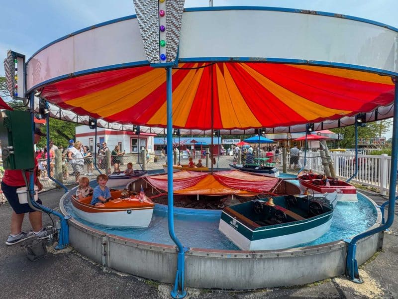 Memphis Kiddie Park boat ride