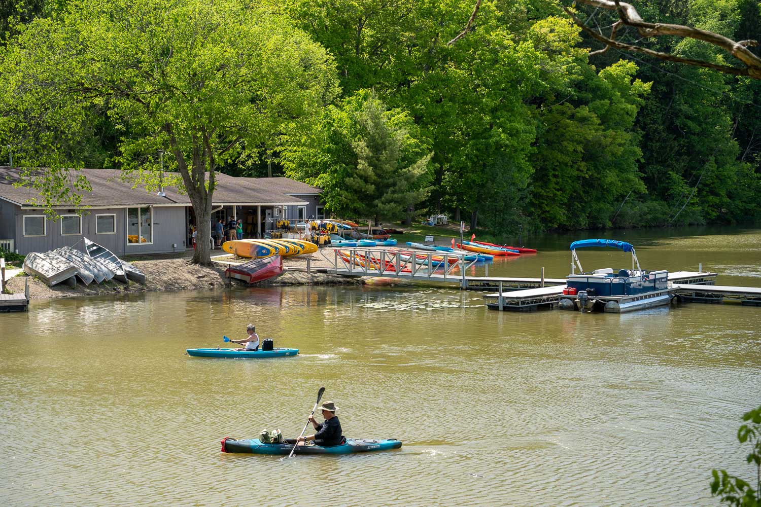 Read more about the article 10 Fun Ways to Get Out on the Water in Cleveland