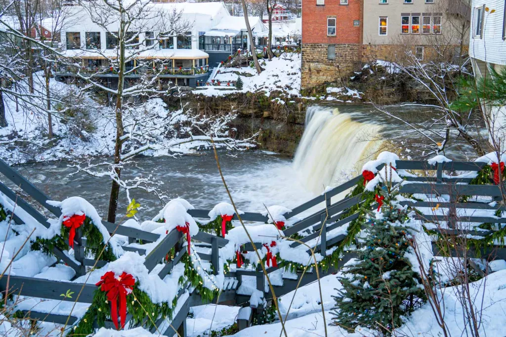 Chagrin Falls at Christmas