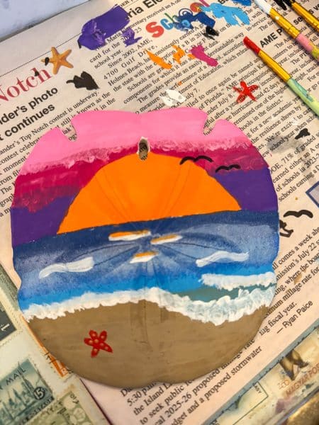 Painting sand dollars